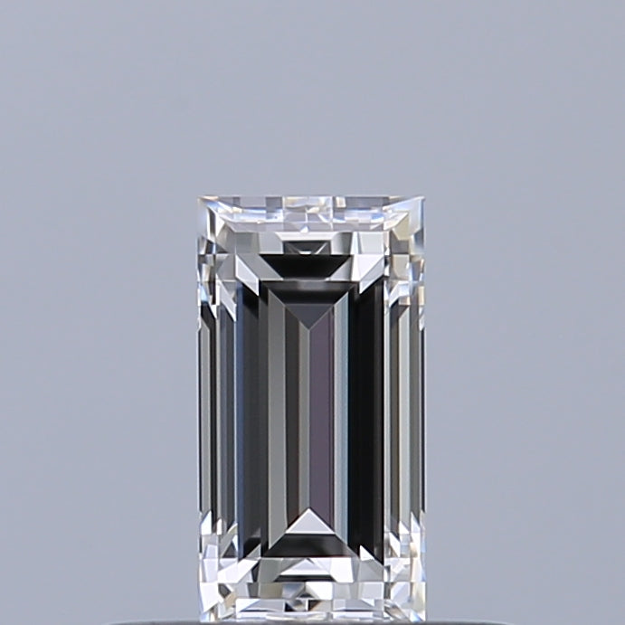 0.33 carat Baguette diamond D VVS1