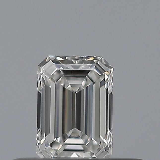 0.23 carat Emerald diamond E VVS1