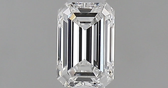 0.24 carat Emerald diamond E  VS2