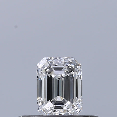0.23 carat Emerald diamond D VVS2