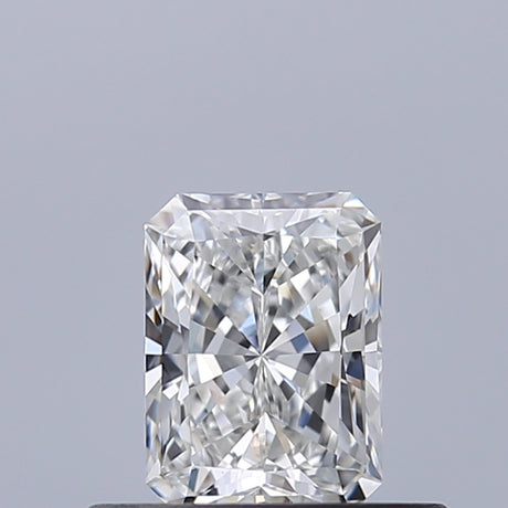 0.40 carat Radiant diamond F VVS1