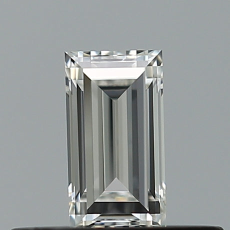 0.28 carat Baguette diamond G IF