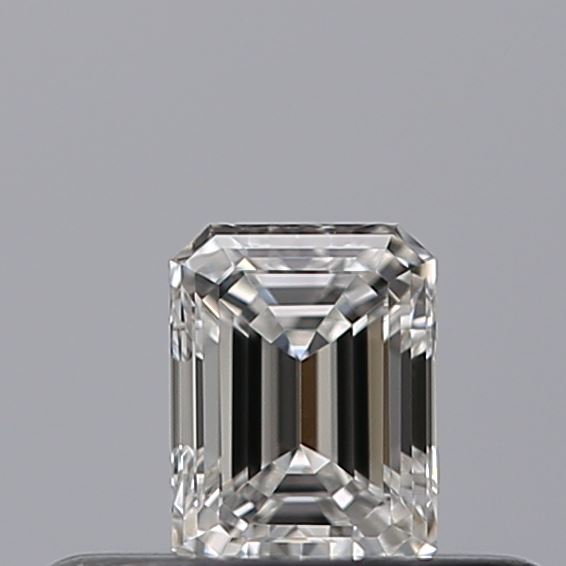0.23 carat Emerald diamond F  VVS2