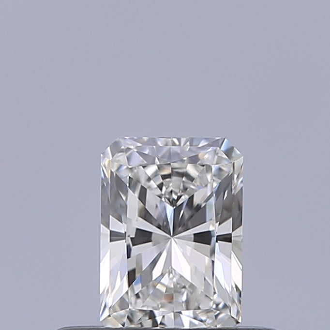 0.32 carat Radiant diamond G VVS1