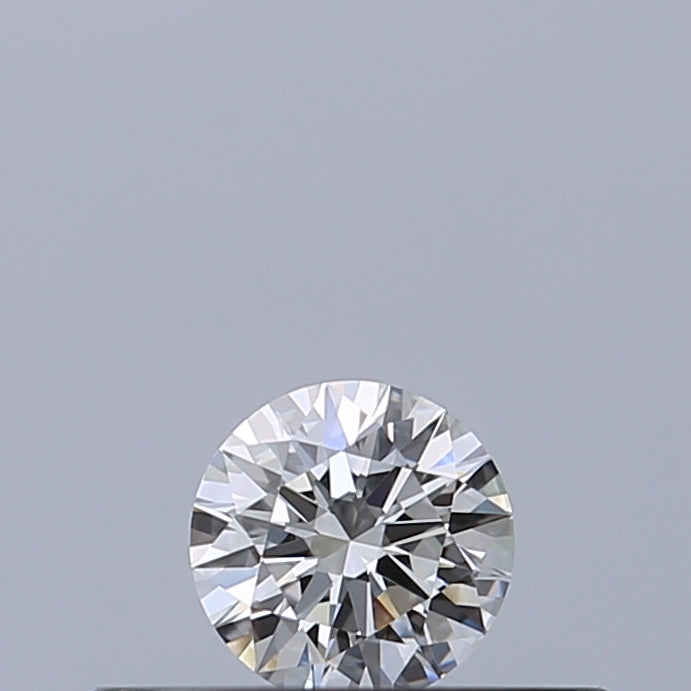 0.18 carat Round diamond E IF Excellent