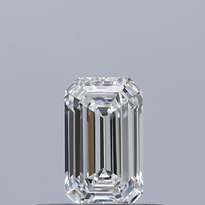 0.29 carat Emerald diamond E VVS2