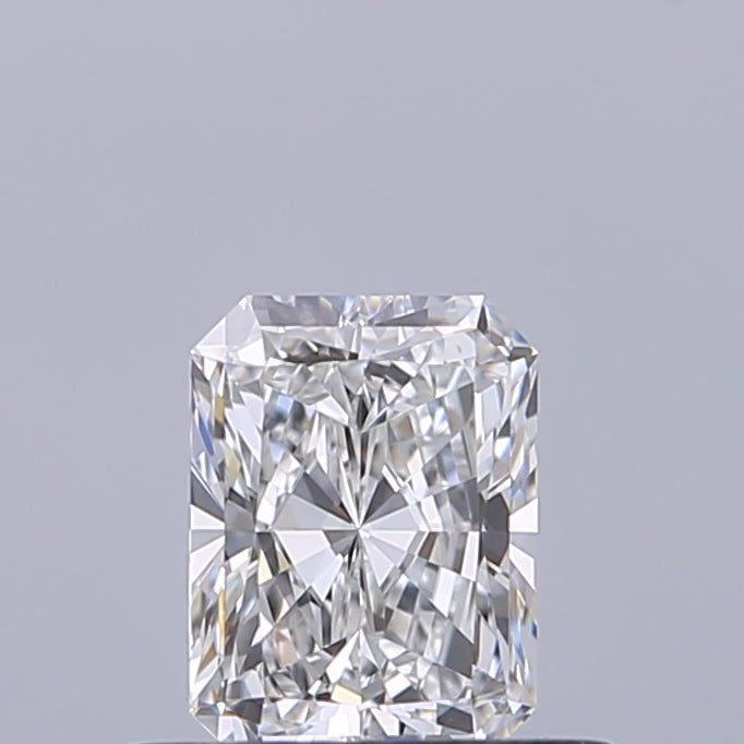 0.43 carat Radiant diamond F VVS2