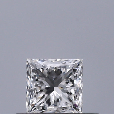 0.32 carat Princess diamond E VS1
