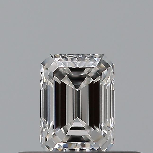 0.24 carat Emerald diamond E IF