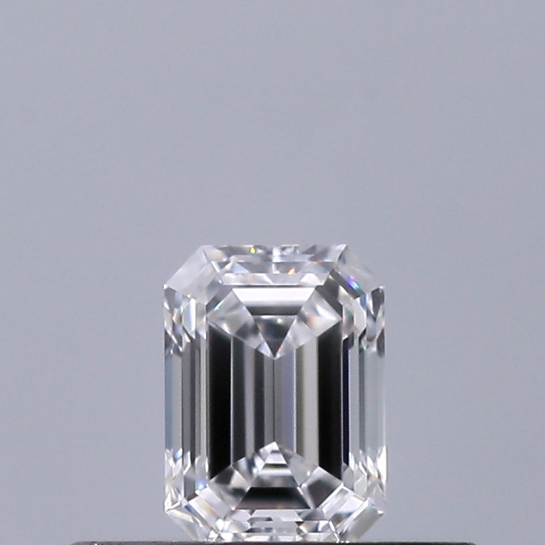 0.24 carat Emerald diamond D VS1