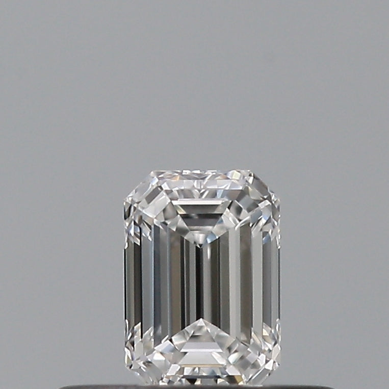 0.25 carat Emerald diamond F VS1