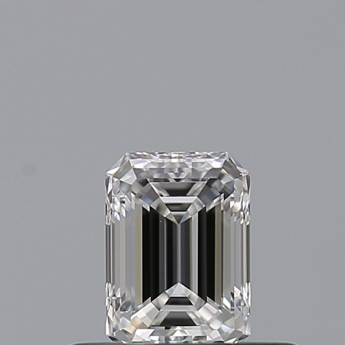 0.34 carat Emerald diamond F VS1