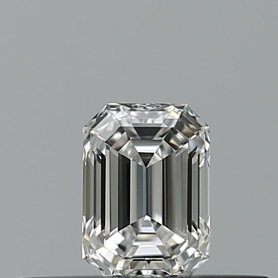 0.23 carat Emerald diamond E IF