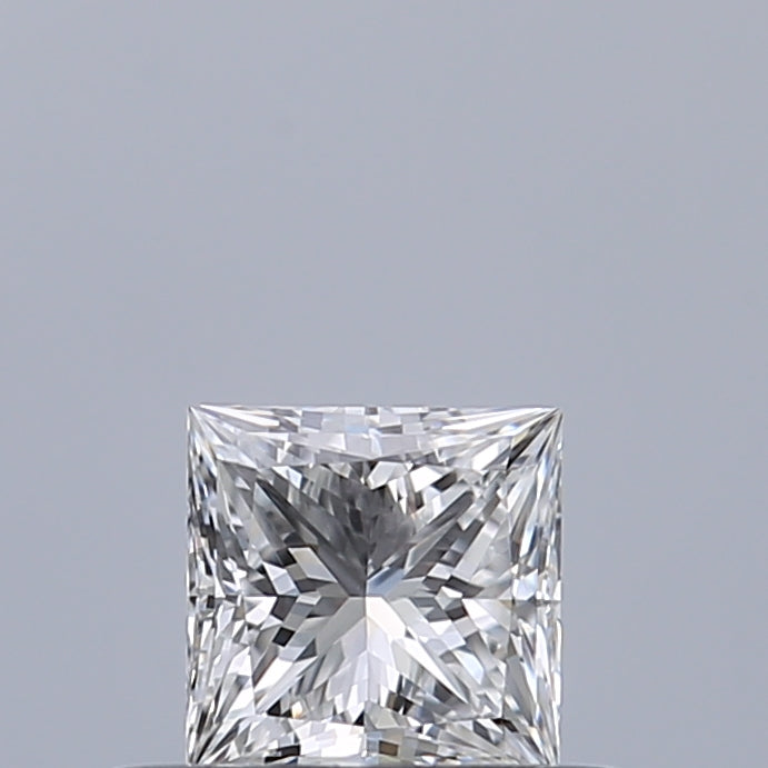0.32 carat Princess diamond D VVS2