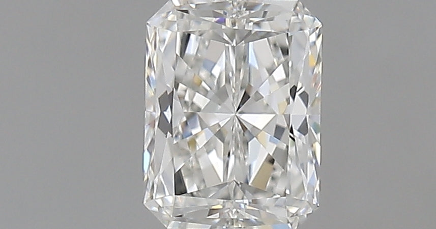 0.70 carat Radiant diamond F IF