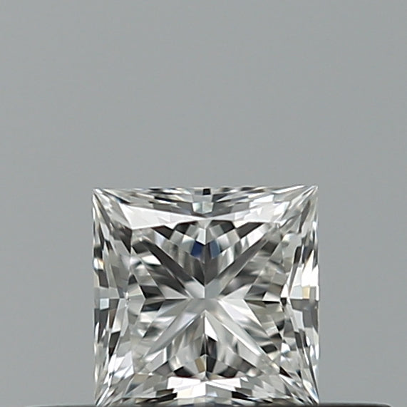 0.30 carat Princess diamond G IF