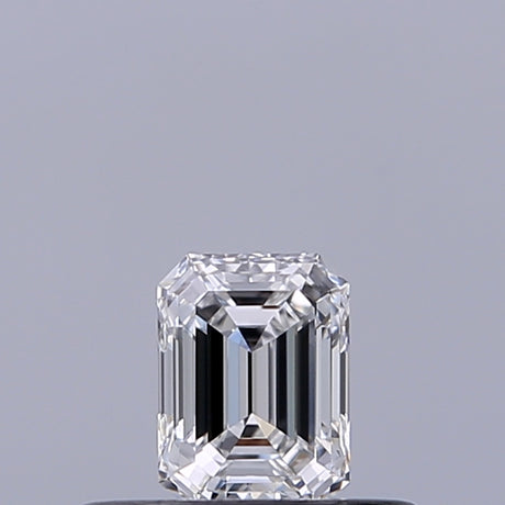 0.24 carat Emerald diamond E VVS1