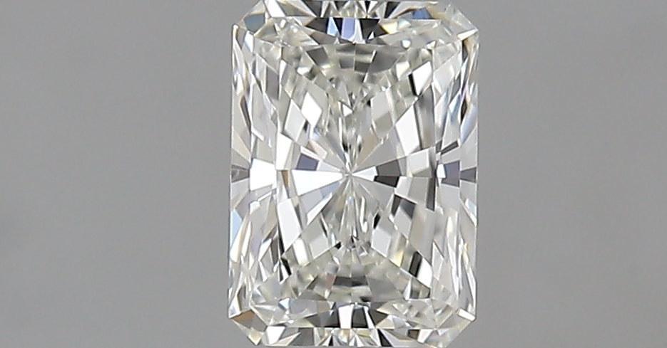 0.70 carat Radiant diamond H VVS2