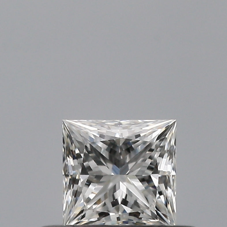 0.31 carat Princess diamond F VVS2