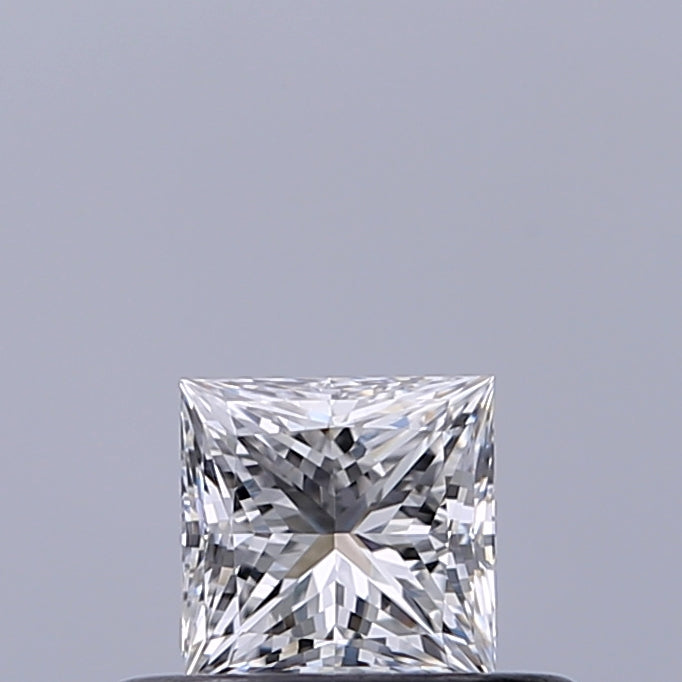 0.30 carat Princess diamond E VVS1