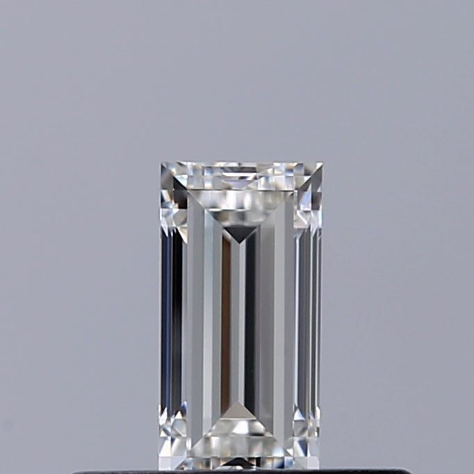 0.34 carat Baguette diamond G IF