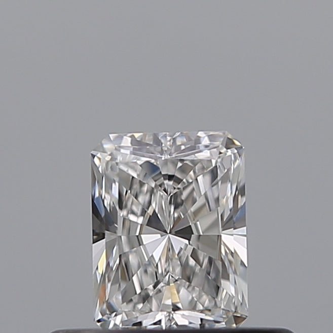0.33 carat Radiant diamond D VVS1