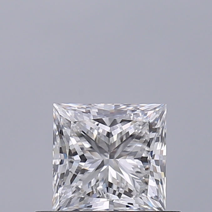 0.50 carat Princess diamond E VVS2