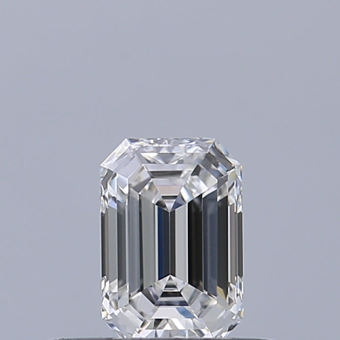 0.31 carat Emerald diamond D VVS2