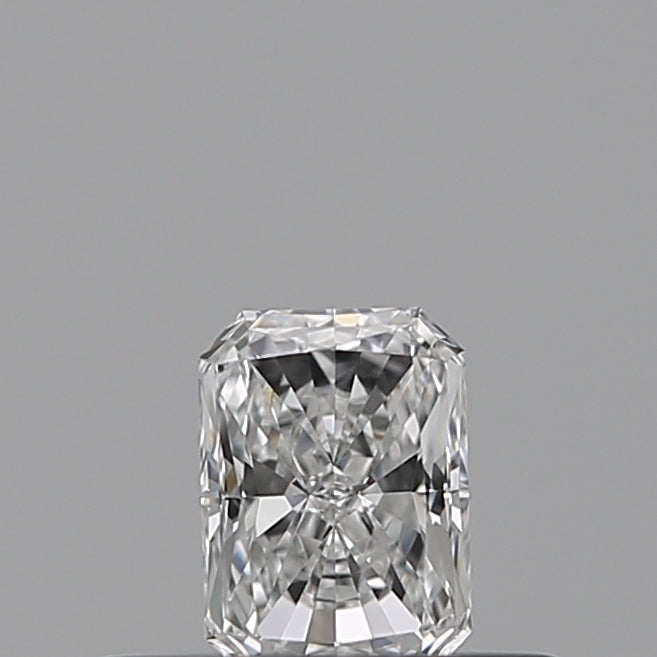 0.23 carat Radiant diamond E  VS2