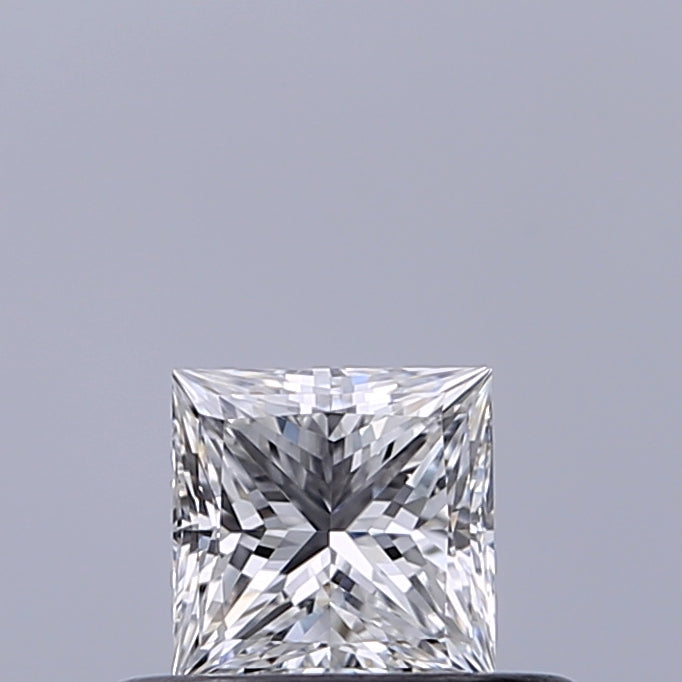 0.32 carat Princess diamond E VVS1