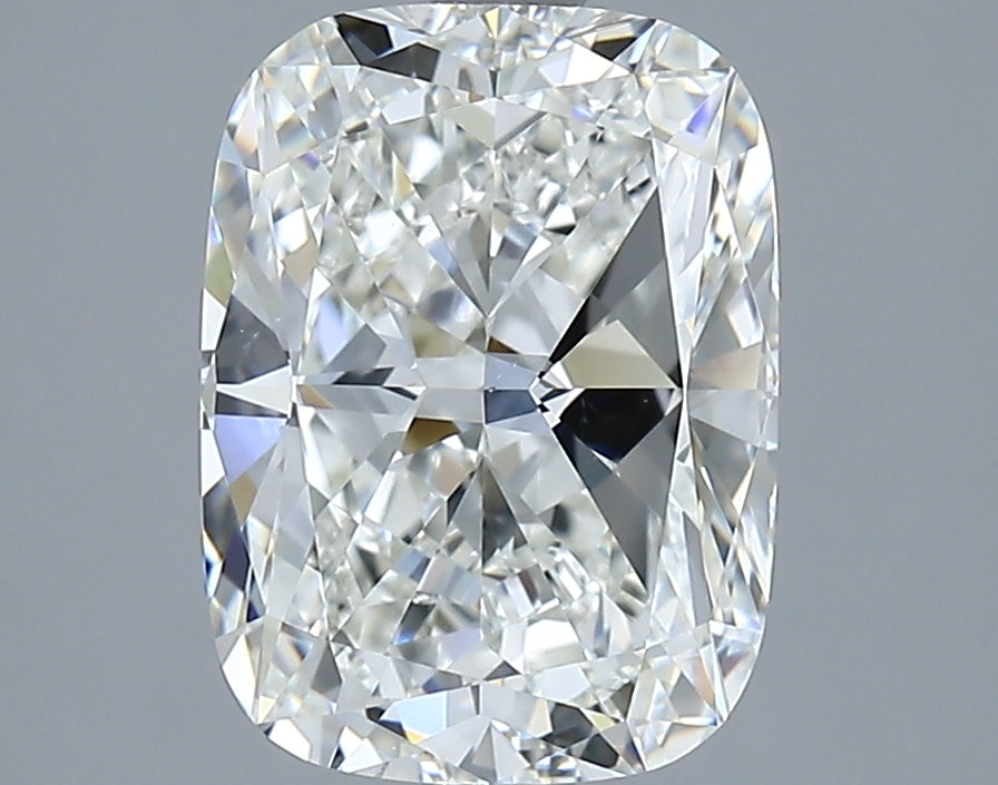 3.01 carat Cushion diamond H VS2