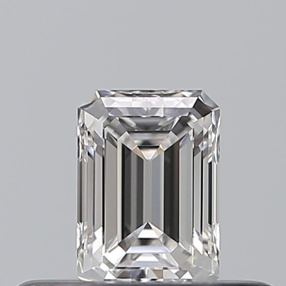 0.26 carat Emerald diamond E VVS1