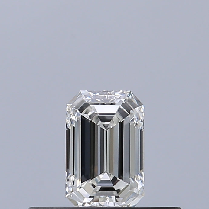 0.24 carat Emerald diamond F VVS2