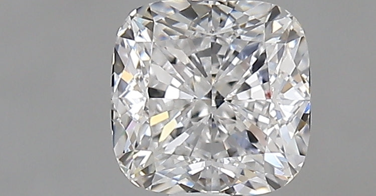 0.76 carat Cushion diamond D VVS2