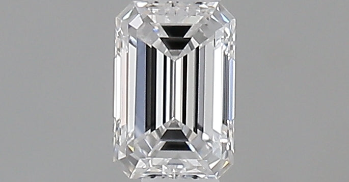 0.24 carat Emerald diamond D VVS2