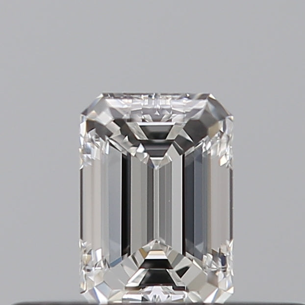 0.24 carat Emerald diamond E VVS1