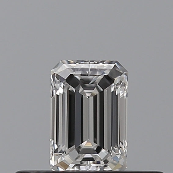 0.26 carat Emerald diamond E VVS1