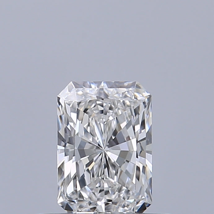 0.34 carat Radiant diamond D VVS1