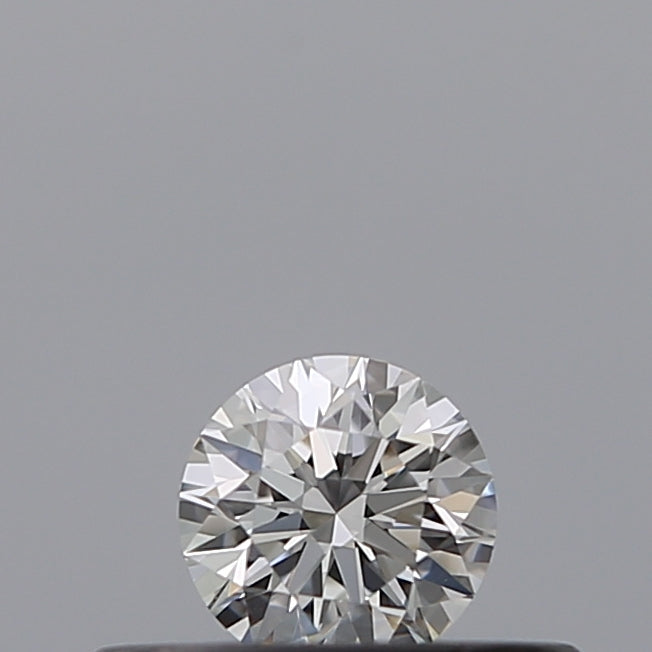 0.18 carat Round diamond F VVS2 Excellent