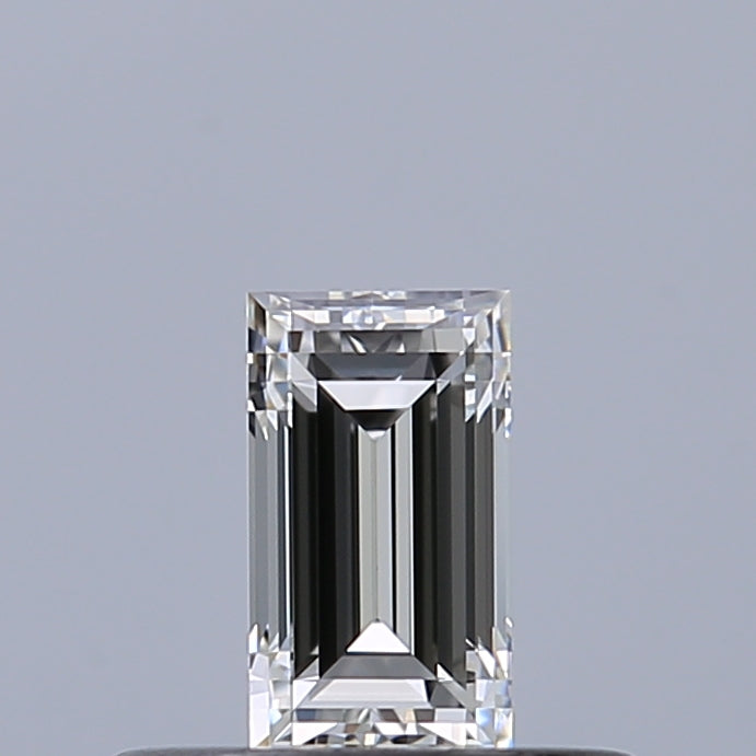 0.27 carat Baguette diamond F VVS1