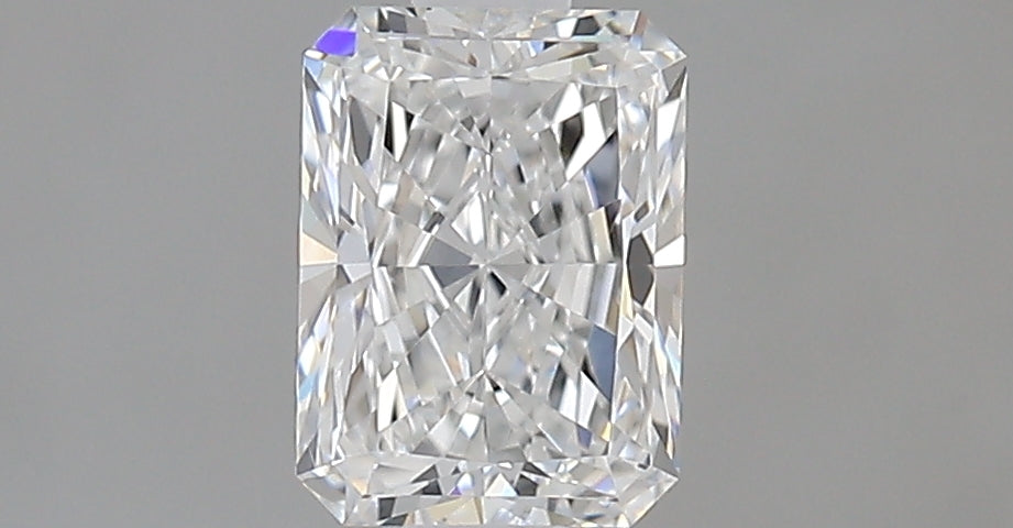 0.72 carat Radiant diamond E IF