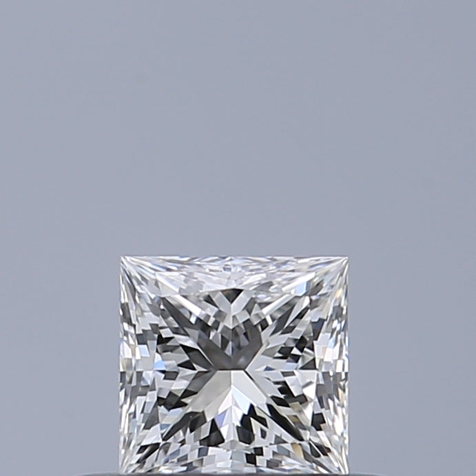 0.32 carat Princess diamond E VVS1