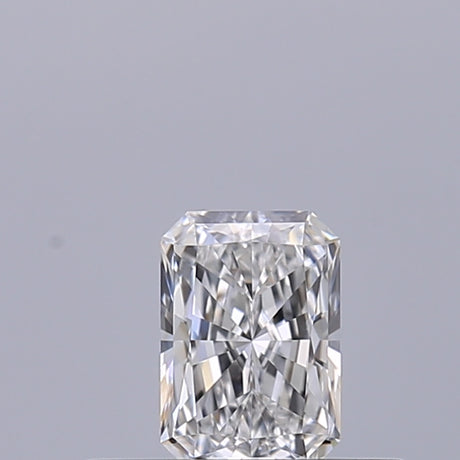 0.23 carat Radiant diamond E VS1