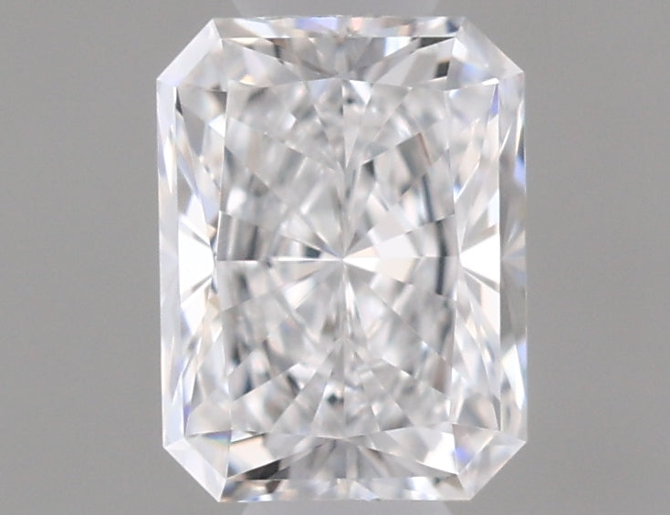 0.30 carat Radiant diamond D VVS1