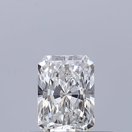 0.33 carat Radiant diamond E IF