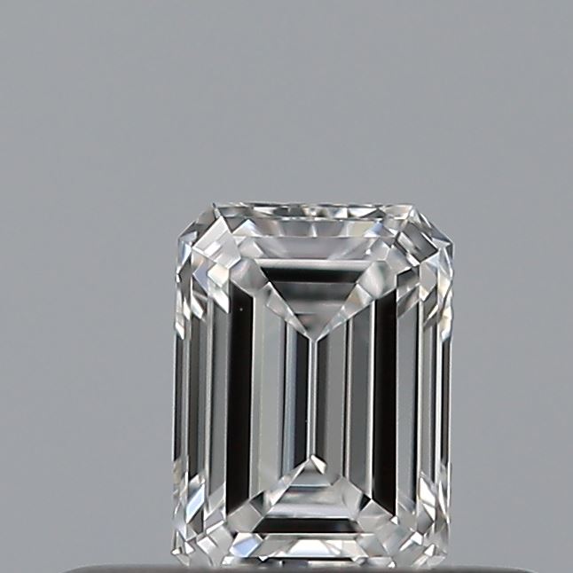 0.24 carat Emerald diamond D VVS2