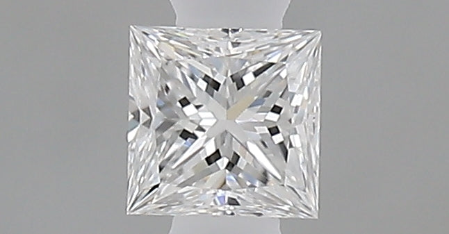 0.23 carat Princess diamond D VS1