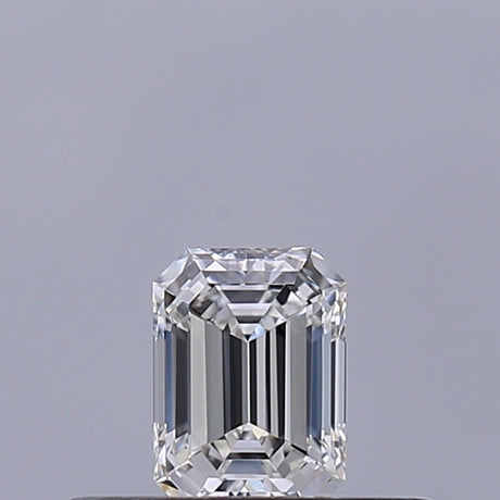 0.24 carat Emerald diamond E VVS2