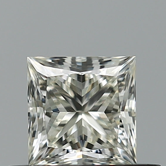 0.51 carat Princess diamond L VVS2