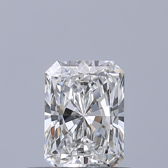 0.40 carat Radiant diamond E VVS1